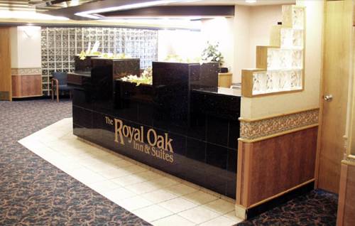 Royal Oak Inn and Suites