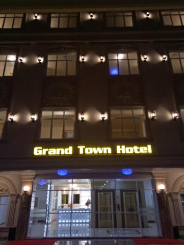 Grand Town Hotel Mandai
