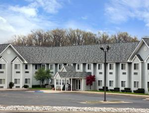 Microtel Inn & Suites by Wyndham Joplin Hotel  Hotels