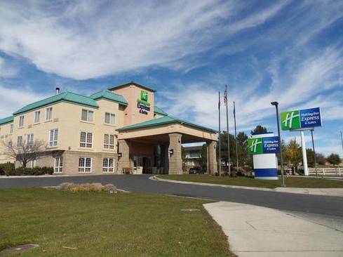 Holiday Inn Express Hotel & Suites Elko
