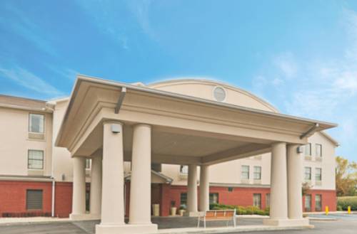 Holiday Inn Express Hotel & Suites Fultondale