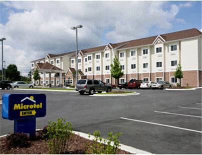 Microtel Inn & Suites by Wyndham University Medical Park