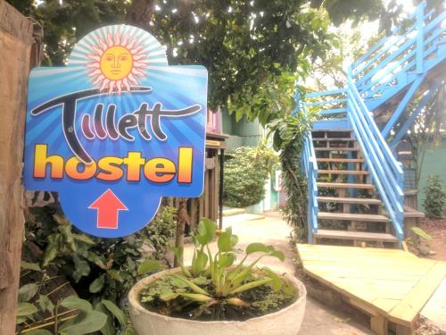 Tillett Hostel and Guesthouse