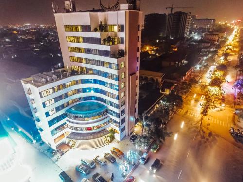 Muong Thanh Vinh Hotel